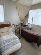 メイプルリーフ/施術室 2