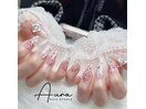大人可愛い白ネイル