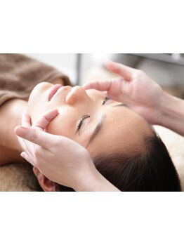 ホウレイ線・たるみ改善！予防ケア