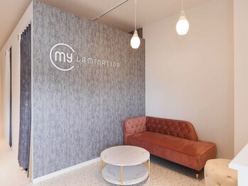 マイラミネーション 名古屋塩釜口店(Mylamination)/エントランス~待合スペース