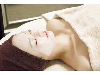 ルアナアイナ(Luana Aina)/REVIハーブピーリング施術5