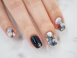 バスキア風ネイル