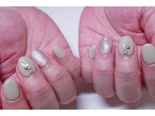 プチリリィ(Petit Lily)/ピスタチオカラーがポイント