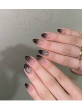 シン(XIINH)/カラグランデション