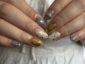 【Lica】くすみカラー 心斎橋