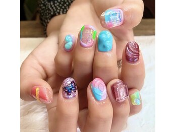 リノン(Linon)/成人式個性派ネイル♪