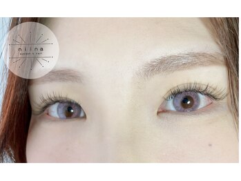 ニーナ(niina)/目尻長めフラットラッシュ