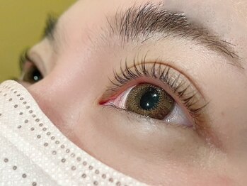 ビー(Be)の写真/【根本から立ち上げ、自まつげを最大限長く】なりたい目元になれる完全個室のプライベートサロン★
