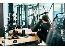 エボレラボ(EVOLE LAB)/マシンピラティス2