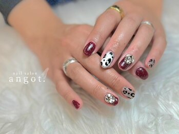 アンガット(angot.)/ビジューレオパードネイル
