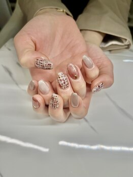 ユーアンドワイ(Yu&Y)/冬に大人気ツィードネイル