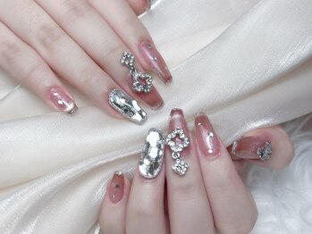 ネイル専門シェアサロンFemme