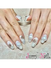 ジュリーネイル 所沢店/ぷっくりハートデザイン