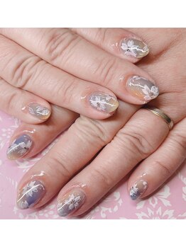 フラワーネイル