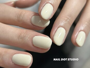 ネイルドットスタジオ 堺筋本町(NAIL DOT STUDIO)/ワンカラー