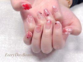 ピンクチェックネイル