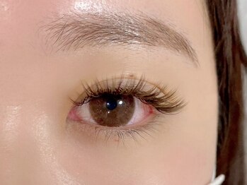 ロットネスト(ROTTNEST)/LEDマツエク×ボリュームハーフ