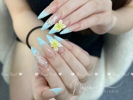 カラフルネイル