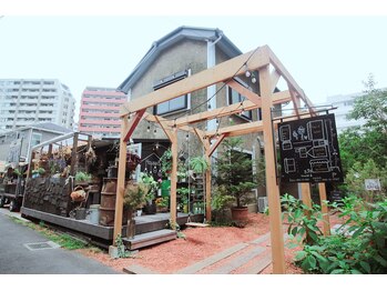 ハウスアンドアイラッシュ ネイル(House&eyelash nail)