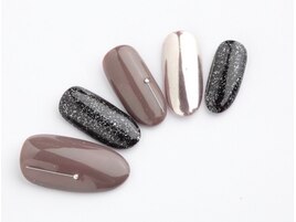 クールミラーネイル