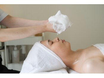 ハヌル/泡ほぐしフェイシャル