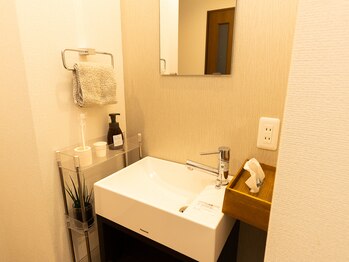 白の雫/歯磨き洗面スペース