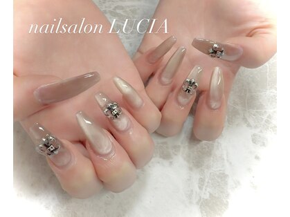 ルチア(LUCIA)の写真