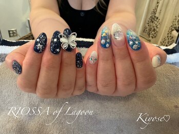 リオッサ オブ ラグーン(RIOSSA of Lagoon)/蝶々×キラキラネイル