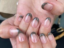 カーティシーネイルズ(curtisii NAILS)/