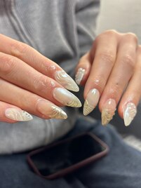 ぷっくりネイル