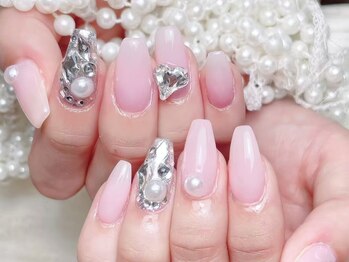 シーアンドビーネイル(C&B Nail)/ストーン埋め尽くし