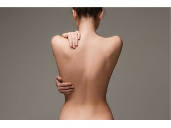 ビューティーホームサロン(Beauty Home Salon)の写真/痩せにくいお腹周りや二の腕、太ももなどこだわりの機械の組み合わせで徹底的にしっかり施術！