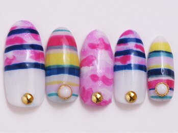 ネイリックス 栄ガスビル(NAILX)/ピンクの迷彩柄ネイル