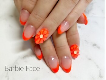 バービーフェイス 恵比寿(Barbie Face)/フレンチと3dフラワー