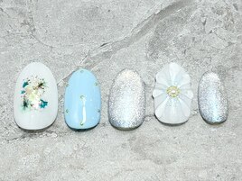 【初回オフ無料】フラワーネイル