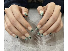 パステルドットフレンチネイル