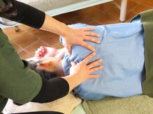 整体リラクゼーション スウィッチ/整体施術　横向き