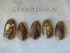 ストーンのせメタル囲いネイル