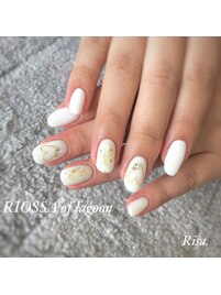 ホワイト×ミラー