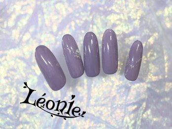 レオニー(Leonie)/ニュアンスラメラインネイル