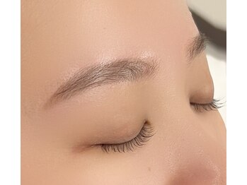 ミニョン(mignon)/アイブロウデザイン+眉毛wax