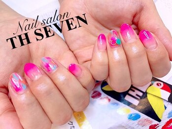 ネイルサロン ティーエイチセブン(Nail Salon TH SEVEN)/ネオングラデーション