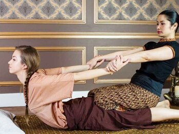 アジアンリラクゼーション ヴィラ 福岡東店(asian relaxation villa)/タイ古式施術シーン