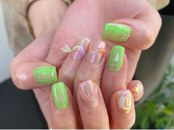カーティシーネイルズ(curtisii NAILS)/