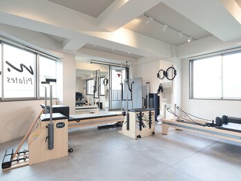エヌピラティス 神戸三宮店(Nピラティス)/ピラティスマシン【姿勢改善】