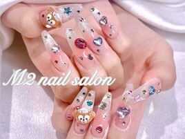 ダッフィー宝石チークネイル