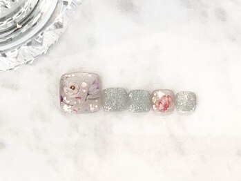 ピアレス(Peerless)/フットネイル定額¥12,100コース