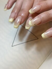 ベースあり フレンチネイル