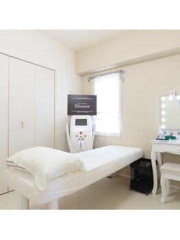 エレノア 錦糸町(ELEANOR)/痛みが少ない都度払い脱毛サロン