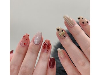 ネイルズ イロハ 新大久保店(NAILS 168)/ハートxリボン